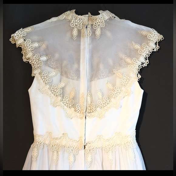 VINTAGE Ivory White Sleeveless Evening gown Lace trim Sheer High neckline Luxe - Picture 8 of 15
